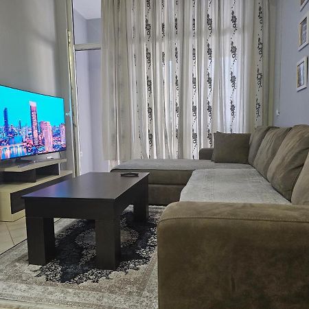 Pleasing Place With Free Parking On Site In Tirana Komuna E Parisit Екстер'єр фото