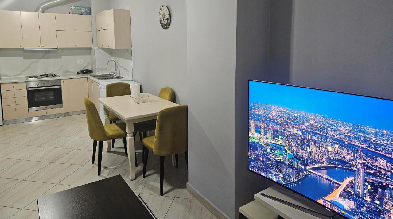 Pleasing Place With Free Parking On Site In Tirana Komuna E Parisit Екстер'єр фото