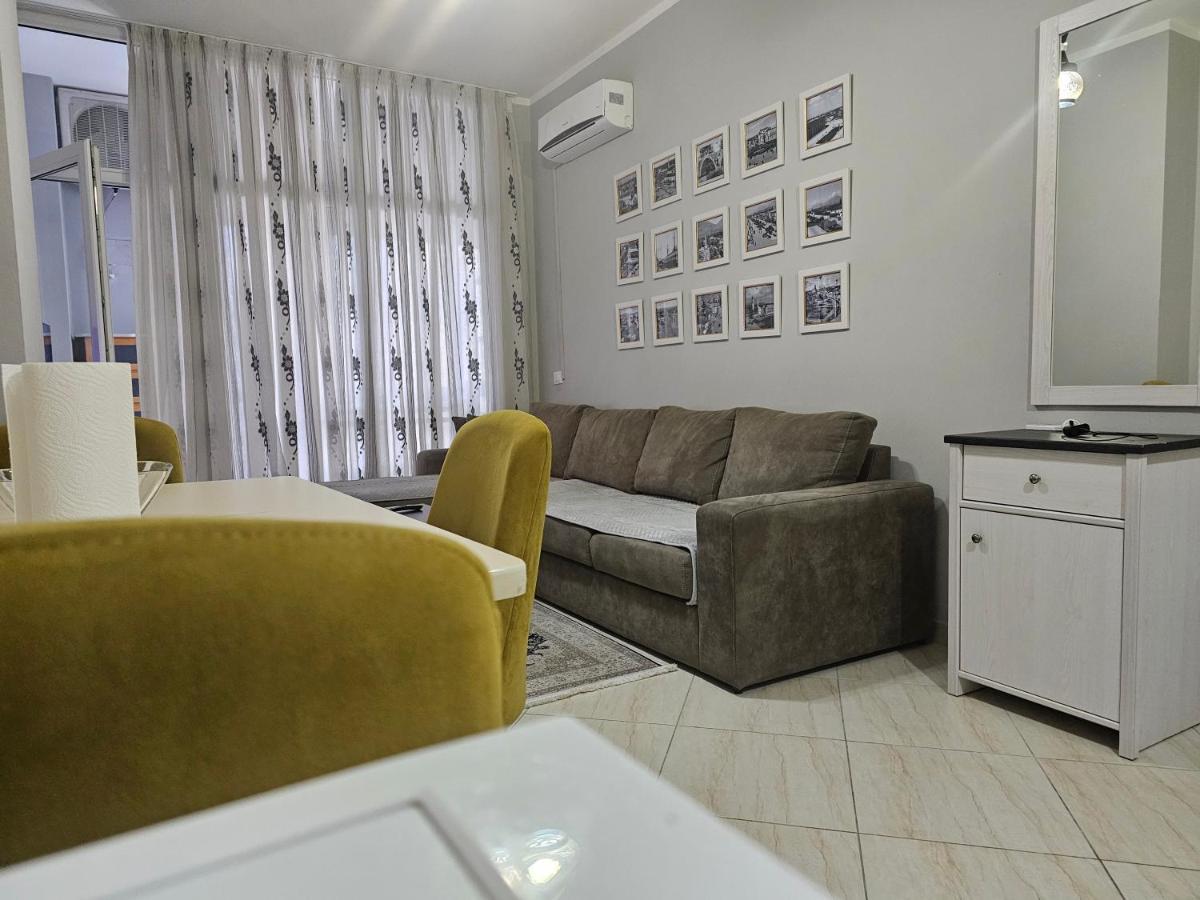 Pleasing Place With Free Parking On Site In Tirana Komuna E Parisit Екстер'єр фото