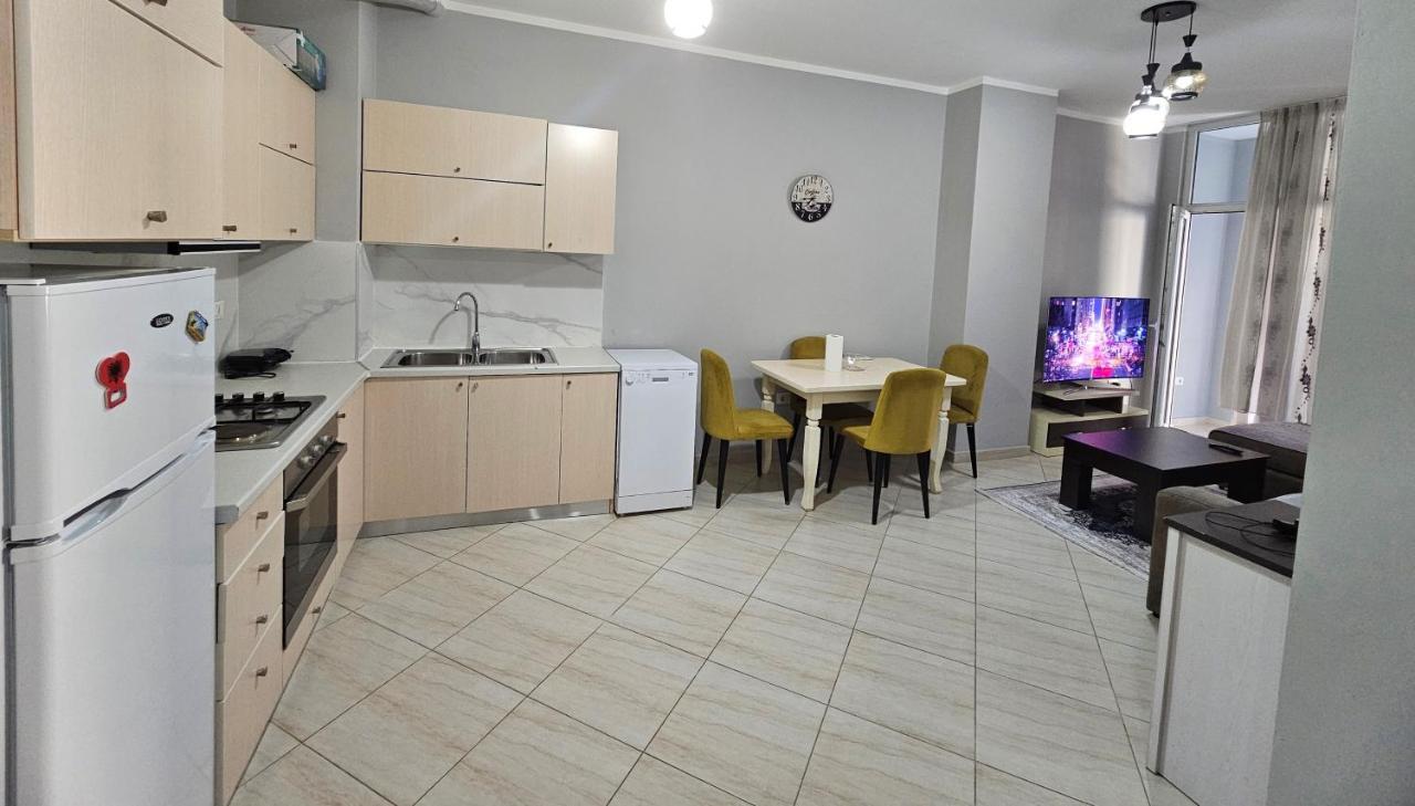 Pleasing Place With Free Parking On Site In Tirana Komuna E Parisit Екстер'єр фото